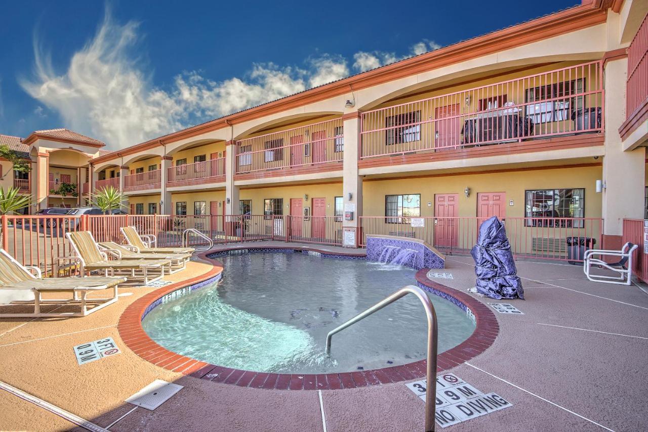 Casa Rosa Inn Port Isabel Extérieur photo